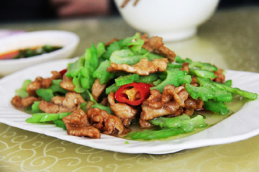 夏季要多吃苦味食物 能避免中暑  第2张