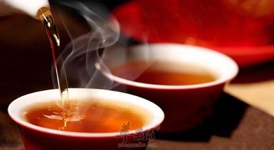 春季要多吃坚果 另外红茶很适合经常喝  第3张