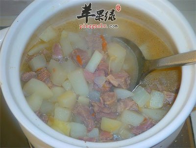 冬季养生就吃羊肉炖萝卜