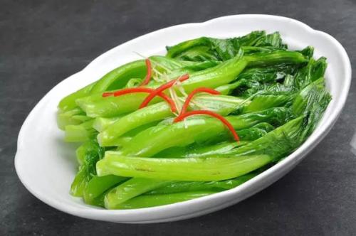 夏季养生吃苦味菜 多喝茶常喝番茄汤  第1张