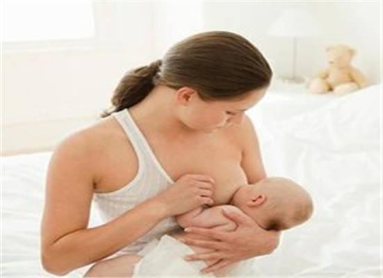 母乳喂养对妈妈的好处  第1张