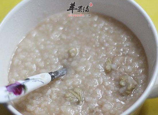 小雪节气喝淮山芡实粥驱寒保暖  第1张