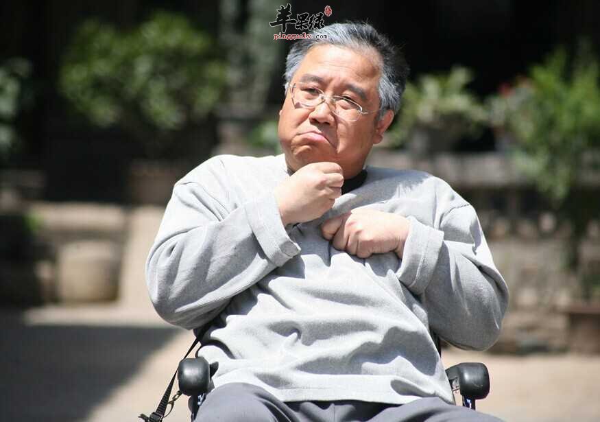 帕金森氏症的症状 老年人要小心  第3张