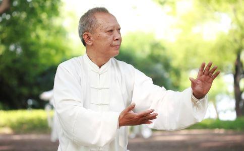 秋季推荐吃鸭肉进补 多运动锻炼肺部  第2张