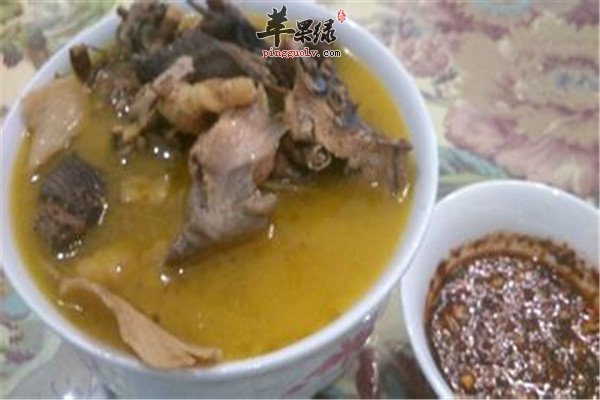 秋季吃什么滋阴润燥 两款进补食谱  第2张