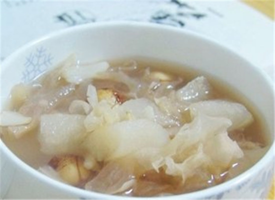 经期吃什么好_补血排污食谱  第1张