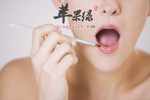 冬季防止嘴唇干裂